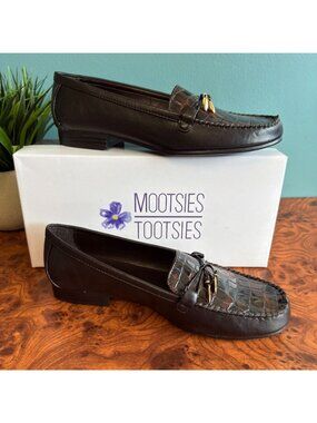 Mootsies Tootsies Womens 8.5 M Loafers Momartina Brown Faux Crocodile Slip Ons